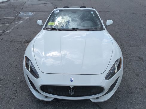 Used 2014 Maserati GranTurismo MC image 57