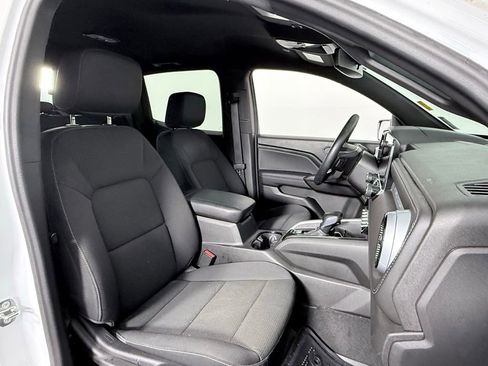 Used 2023 Chevrolet Colorado LT w/ LT Convenience Package II image 12