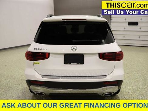 Used 2024 Mercedes-Benz GLB 250 image 6