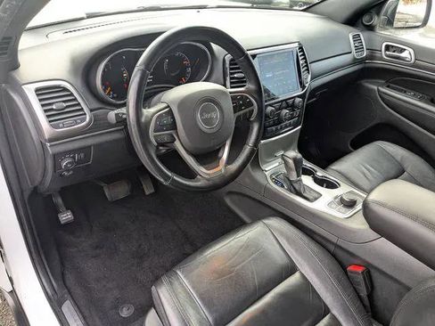 Certified 2022 Jeep Grand Cherokee Limited AWD/4WD image 12