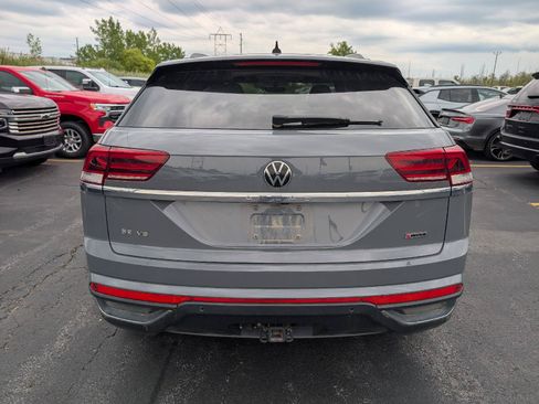 Used 2021 Volkswagen Atlas Cross Sport SE w/ Panoramic Sunroof Package AWD/4WD image 6