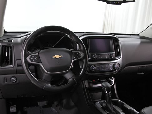 Certified 2022 Chevrolet Colorado LT w/ LT Convenience Package image 6