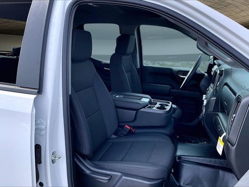 New 2026 GMC Sierra 1500 Pro w/ Pro Value Package image 11