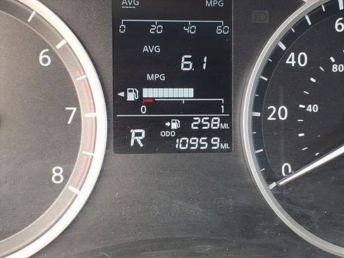 Used 2025 Nissan Versa S image 35