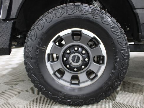 Used 2024 Ford F250 Lariat w/ Lariat Ultimate Package image 37