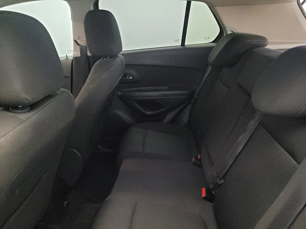 Used 2016 Chevrolet Trax LT w/ LPO, Protection Package AWD/4WD image 18
