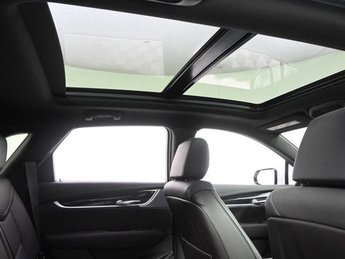 New 2026 Cadillac XT5 Premium Luxury w/ Driver Assist Package AWD/4WD image 17