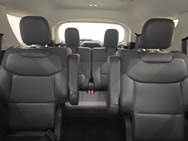 New 2026 Ford Explorer Active w/ Active Comfort Package AWD/4WD image 26