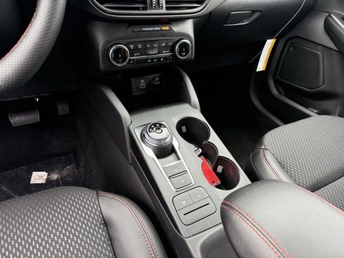 New 2026 Ford Escape ST-Line w/ Cold Weather Package image 18