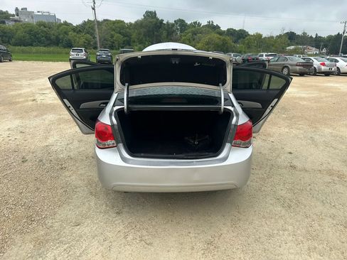 Used 2016 Chevrolet Cruze LS FWD image 14
