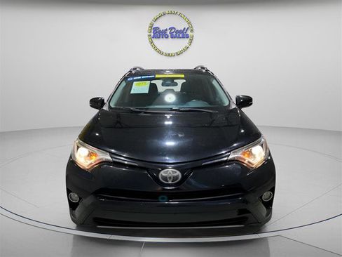 Used 2017 Toyota RAV4 XLE w/ Plus Special Value Package AWD/4WD image 7