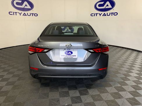 Used 2020 Nissan Sentra SV FWD image 4