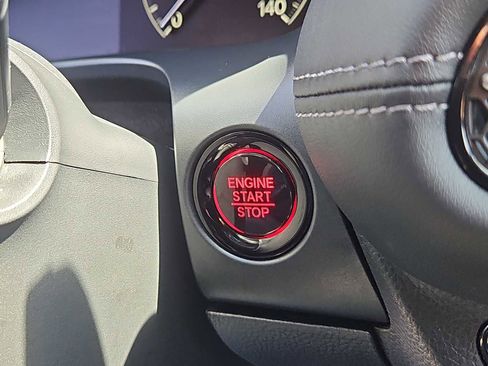 Used 2024 Honda HR-V EX-L image 22