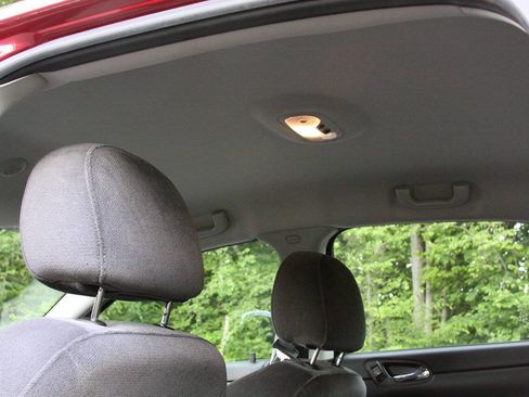 Used 2009 Chevrolet Impala LT FWD image 19