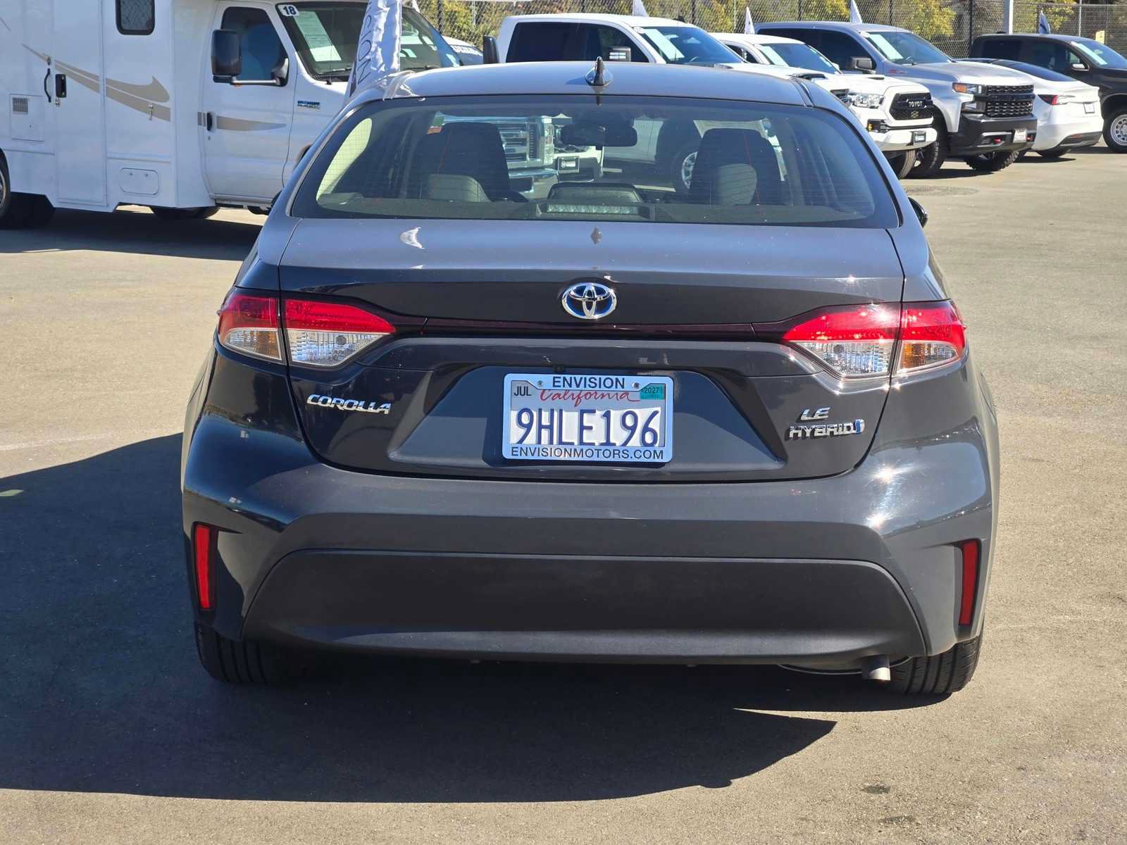 Used 2023 Toyota Corolla LE w/ Carpet Mat Package (TMS) FWD image 6
