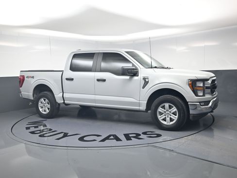 Used 2023 Ford F150 XLT AWD/4WD image 2