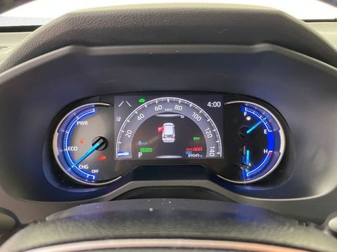 Used 2019 Toyota RAV4 Limited AWD/4WD image 5