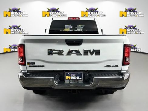 Used 2025 RAM 2500 Big Horn AWD/4WD image 6