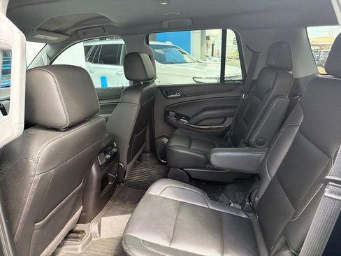 Used 2020 Chevrolet Tahoe LT w/ RST Edition RWD image 7