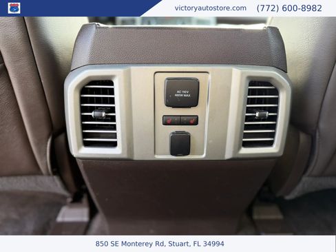 Used 2015 Ford F150 King Ranch w/ Equipment Group 601A Luxury AWD/4WD image 59