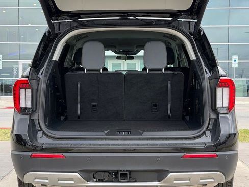 New 2026 Ford Explorer Active w/ Active Comfort Package RWD image 58