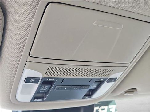 Used 2018 Acura MDX SH-AWD image 22