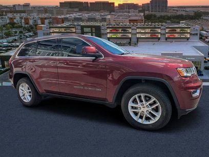 Used 2017 Jeep Grand Cherokee Laredo w/ Quick Order Package 2BE