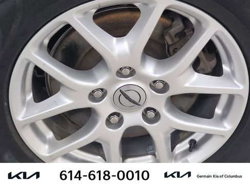 Used 2022 Chrysler Pacifica Touring-L image 12