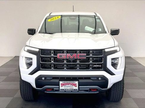 Used 2024 GMC Canyon AT4 w/ AT4 Premium Package AWD/4WD image 2