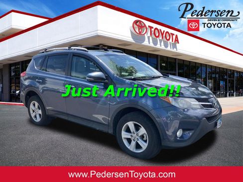 Used 2013 Toyota RAV4 XLE AWD/4WD image 1