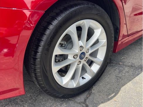Used 2019 Ford Fusion SEL FWD image 5