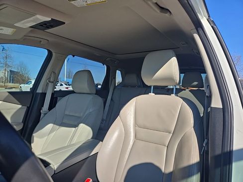 Used 2021 Nissan Rogue SL image 32