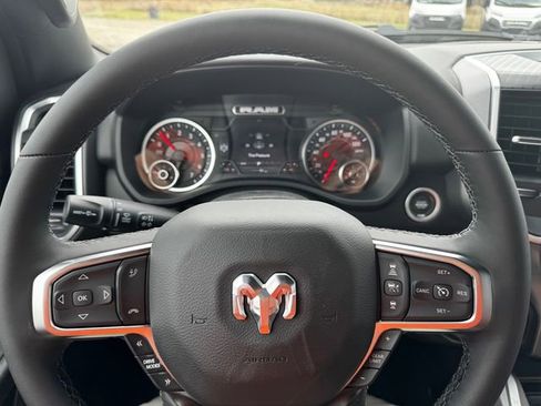 New 2026 RAM 1500 4x4 Crew Cab image 21