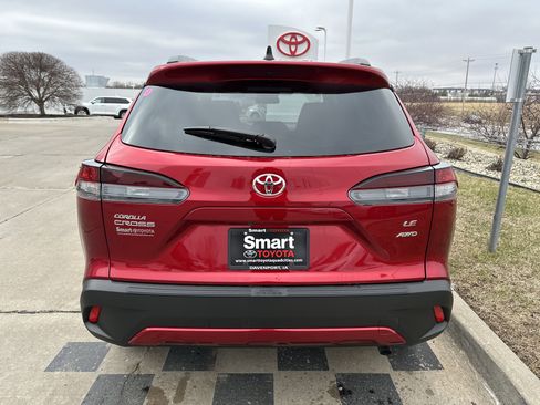 New 2026 Toyota Corolla Cross LE w/ Moonroof Package image 5