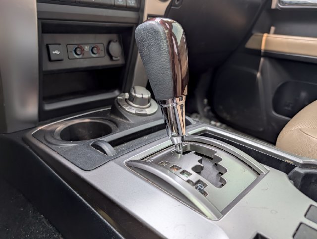 Used 2023 Toyota 4Runner Limited AWD/4WD image 21
