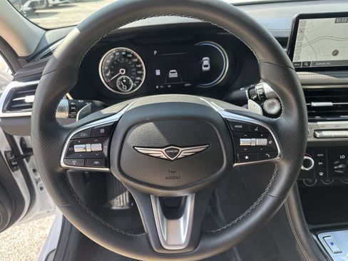 Used 2026 Genesis G70 2.5T RWD image 19