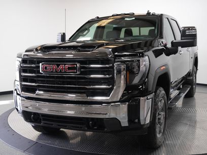 New 2025 GMC Sierra 2500 SLT w/ SLT Premium Package