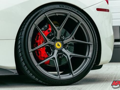 Used 2018 Ferrari 488 GTB RWD image 57