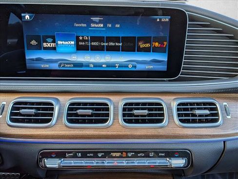 Certified 2025 Mercedes-Benz GLS 450 4MATIC image 15