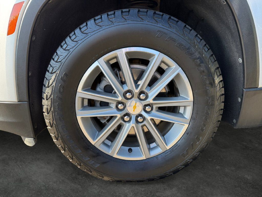 Used 2022 Chevrolet Traverse LT AWD/4WD image 5