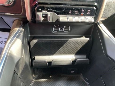 Used 2021 RAM 1500 Laramie AWD/4WD image 20