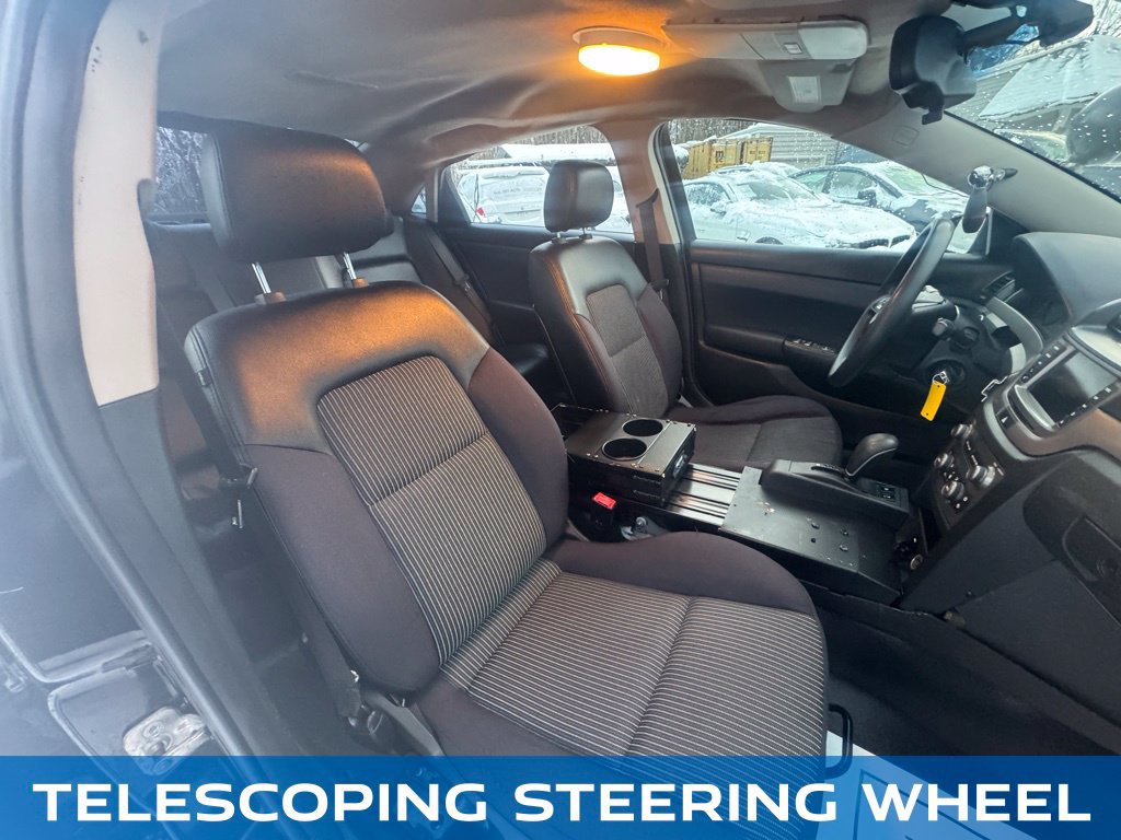 Used 2011 Chevrolet Caprice RWD image 18