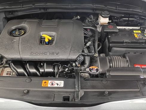 Used 2020 Kia Soul EX FWD image 10
