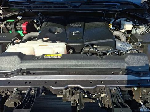 Used 2023 Toyota Tundra SR5 w/ SR5 Convenience Package AWD/4WD image 27