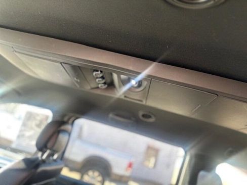 Used 2015 Dodge Grand Caravan R/T image 10