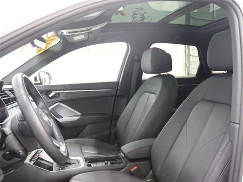 Used 2023 Audi Q3 2.0T Premium AWD/4WD image 12