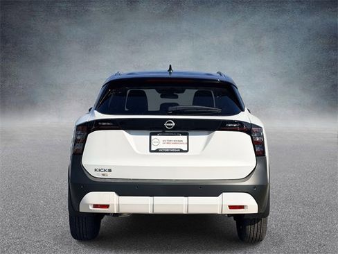 New 2026 Nissan Kicks SV image 3