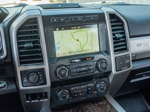 Used 2019 Ford F250 Lariat w/ Lariat Ultimate Package image 26