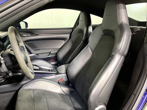 Certified 2022 Porsche 911 Carrera GTS RWD image 5