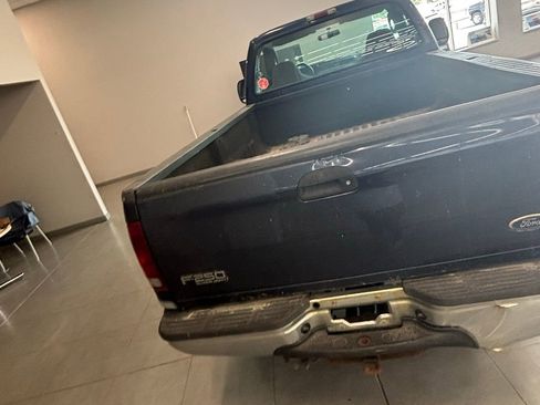 Used 2003 Ford F250 4x4 Regular Cab Super Duty image 7